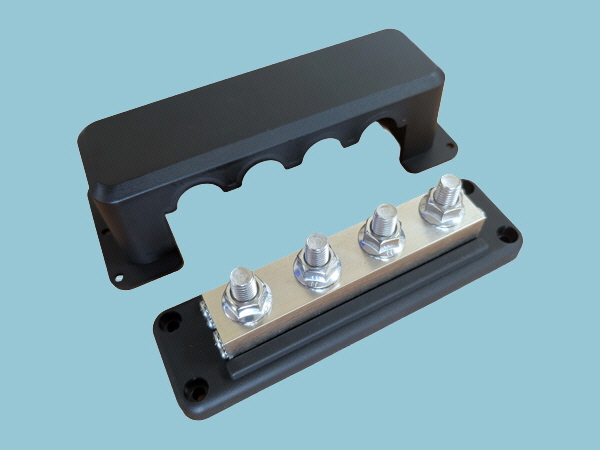Sunshine Busbar 600A 4P +Cover - Black